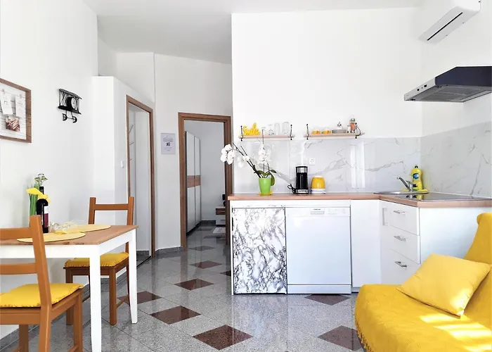 A.b.kvarner Apartman